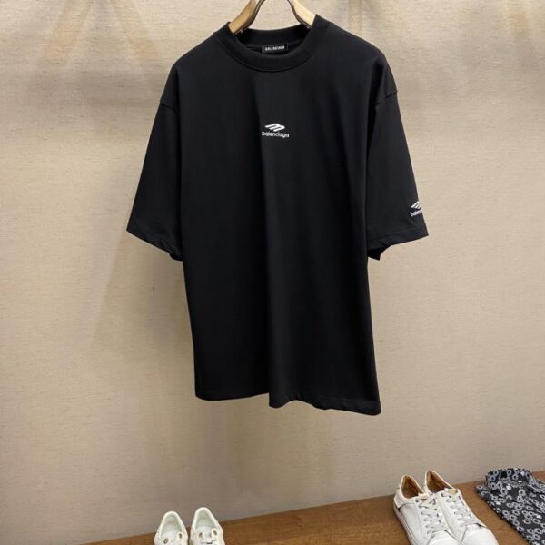 designer,replica,clothing,fake,1:1,lv,luxury,high quality Balenciaga Spring/Summer new 3B letter logo torn edge short-sleeved T-shirt