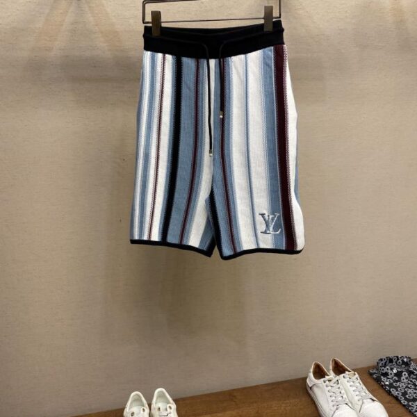 designer,replica,clothing,fake,1:1,lv,luxury,high quality Louis Vuitton Men’s Casual Pants Shorts