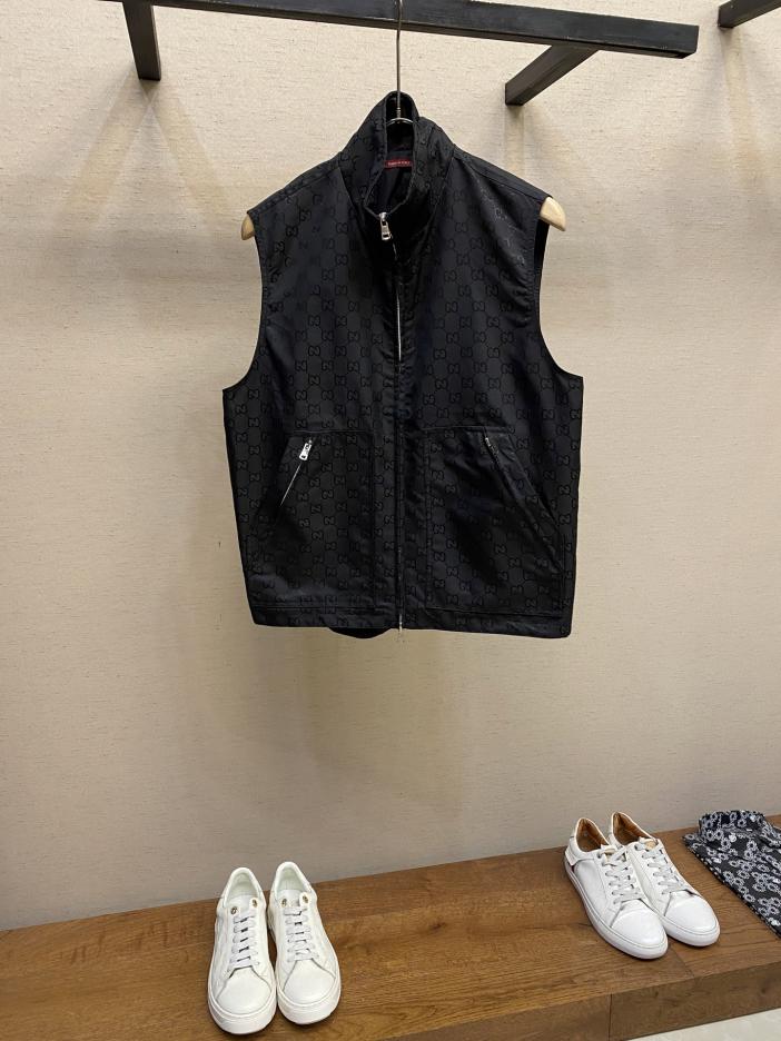 designer,replica,clothing,fake,1:1,lv,luxury,high quality Gucci Spring and Summer New GU Full Screen Double G Diamond Diamond Canvas Vest Men’s Stand-up Collar Zipper Design Casual Sleeveless Jacket designer,replica,clothing,fake,1:1,lv,luxury,high quality Gucci Spring and Summer New GU Full Screen Double G Diamond Diamond Canvas Vest Men’s Stand-up Collar Zipper Design Casual Sleeveless Jacket