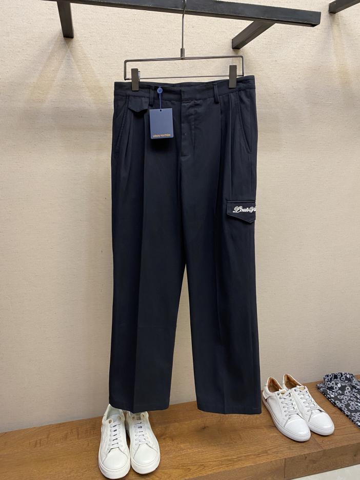 designer,replica,clothing,fake,1:1,lv,luxury,high quality Louis Vuitton Spring/Summer new front and back logo work trousers designer,replica,clothing,fake,1:1,lv,luxury,high quality Louis Vuitton Spring/Summer new front and back logo work trousers