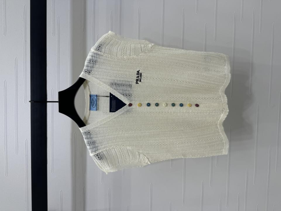 designer,replica,clothing,fake,1:1,lv,luxury,high quality Original high-end quality Prada colorful button V-neck cardigan designer,replica,clothing,fake,1:1,lv,luxury,high quality Original high-end quality Prada colorful button V-neck cardigan
