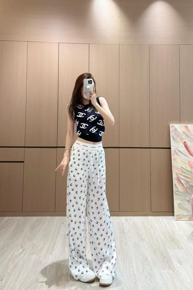 designer,replica,clothing,fake,1:1,lv,luxury,high quality Chanel new double C logo print elastic waist wide-leg pants designer,replica,clothing,fake,1:1,lv,luxury,high quality Chanel new double C logo print elastic waist wide-leg pants