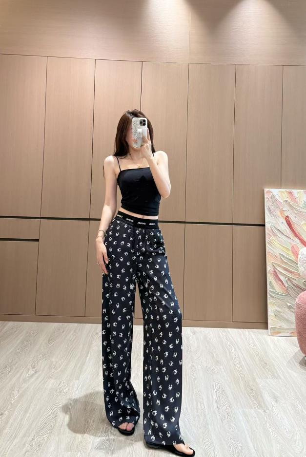 designer,replica,clothing,fake,1:1,lv,luxury,high quality Chanel new double C logo print elastic waist wide-leg pants designer,replica,clothing,fake,1:1,lv,luxury,high quality Chanel new double C logo print elastic waist wide-leg pants
