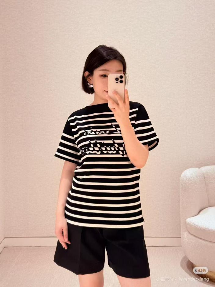 designer,replica,clothing,fake,1:1,lv,luxury,high quality louis vuitton letter print striped knitted short-sleeved top designer,replica,clothing,fake,1:1,lv,luxury,high quality louis vuitton letter print striped knitted short-sleeved top