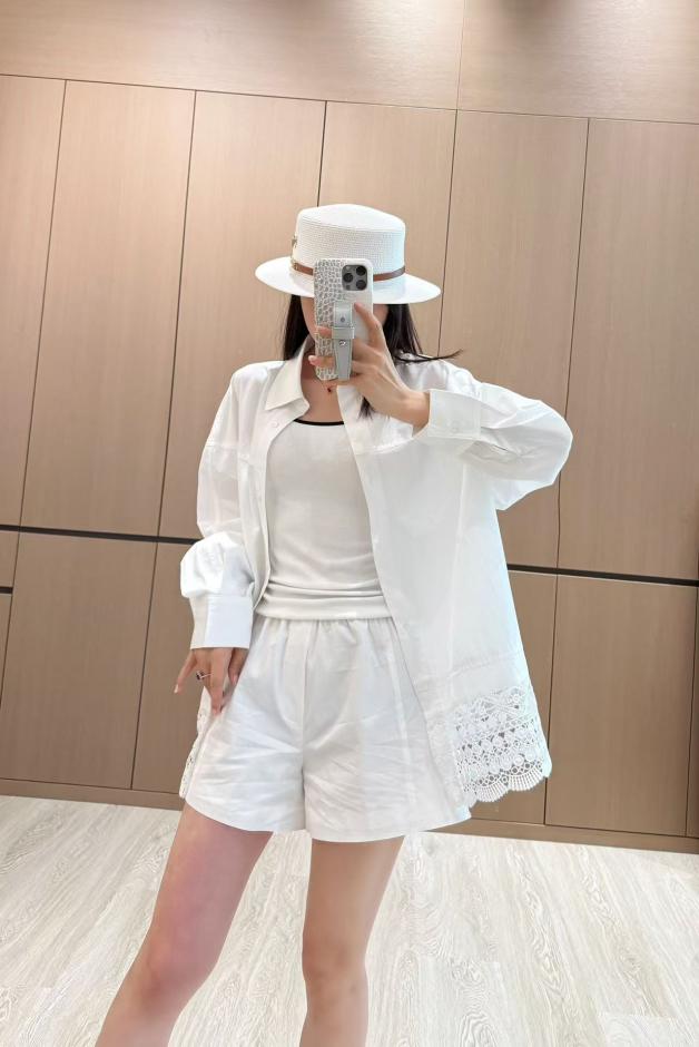 designer,replica,clothing,fake,1:1,lv,luxury,high quality New hollow flower lapel long-sleeved white shirt with diamond elastic waist shorts suit designer,replica,clothing,fake,1:1,lv,luxury,high quality New hollow flower lapel long-sleeved white shirt with diamond elastic waist shorts suit