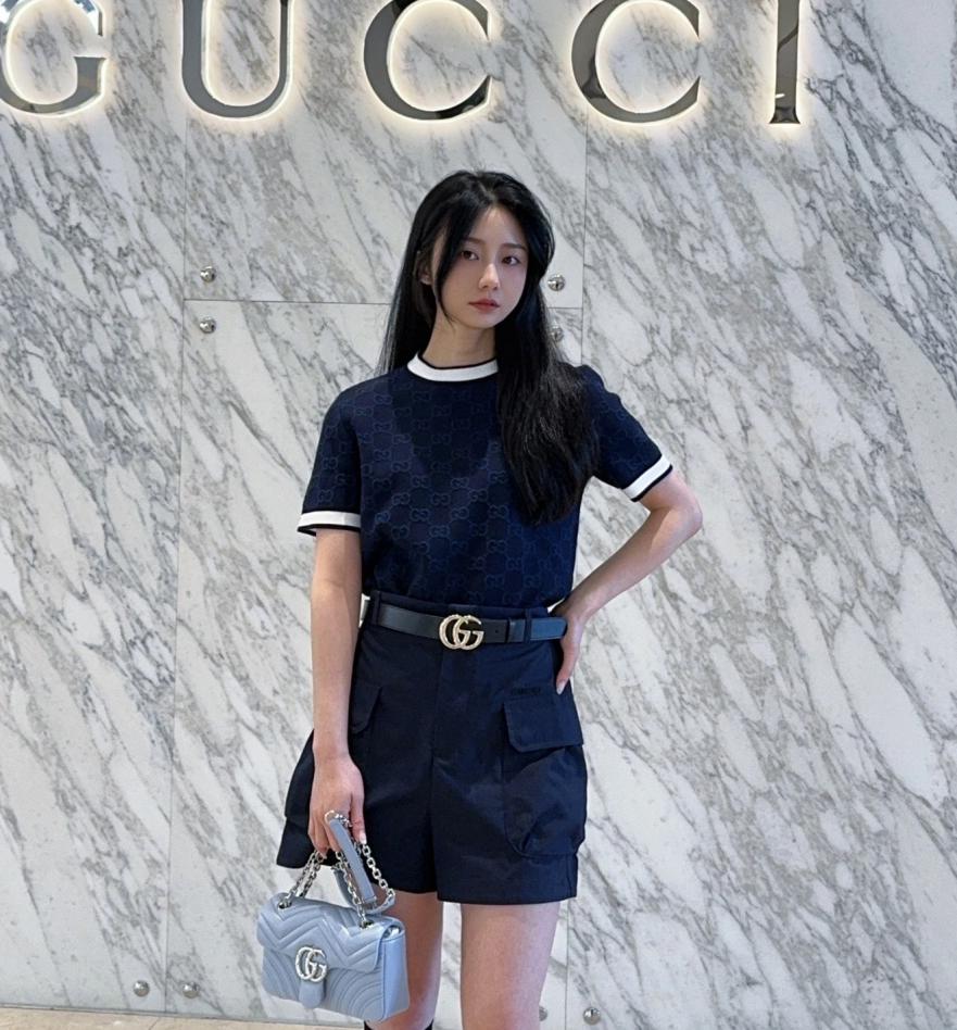 designer,replica,clothing,fake,1:1,lv,luxury,high quality Gucci summer new jacquard knitted short sleeves two-color interweaving full print diamond distribution double G letter jacquard designer,replica,clothing,fake,1:1,lv,luxury,high quality Gucci summer new jacquard knitted short sleeves two-color interweaving full print diamond distribution double G letter jacquard
