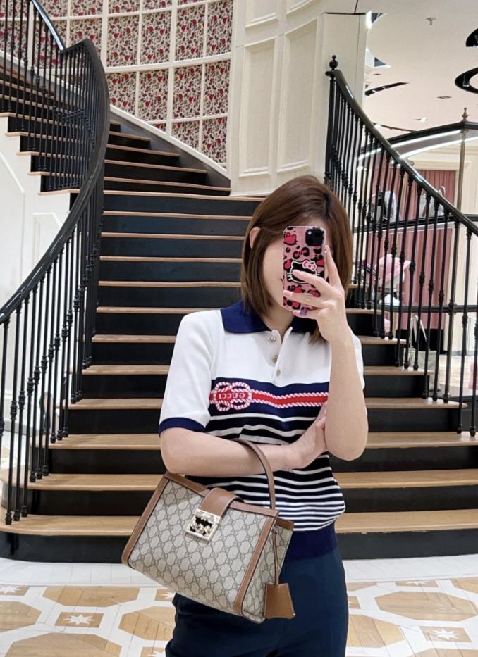 designer,replica,clothing,fake,1:1,lv,luxury,high quality Gucci Summer New Lapel Striped Knit Short Sleeve designer,replica,clothing,fake,1:1,lv,luxury,high quality Gucci Summer New Lapel Striped Knit Short Sleeve