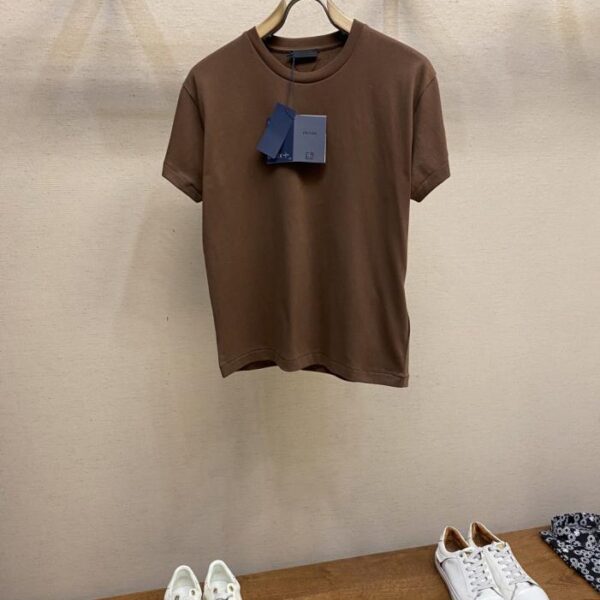 designer,replica,clothing,fake,1:1,lv,luxury,high quality Prada PA woolen triangle round neck short sleeves (5YOP5)
