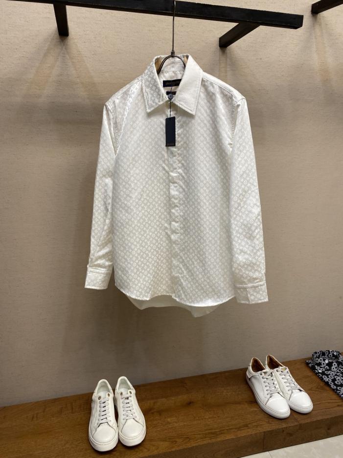 designer,replica,clothing,fake,1:1,lv,luxury,high quality LV full print jacquard peak collar fitted casual long sleeve (YF70O) designer,replica,clothing,fake,1:1,lv,luxury,high quality LV full print jacquard peak collar fitted casual long sleeve (YF70O)