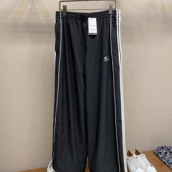 designer,replica,clothing,fake,1:1,lv,luxury,high quality Balenciaga White Side Stripe Sports Pants (FPUMF)