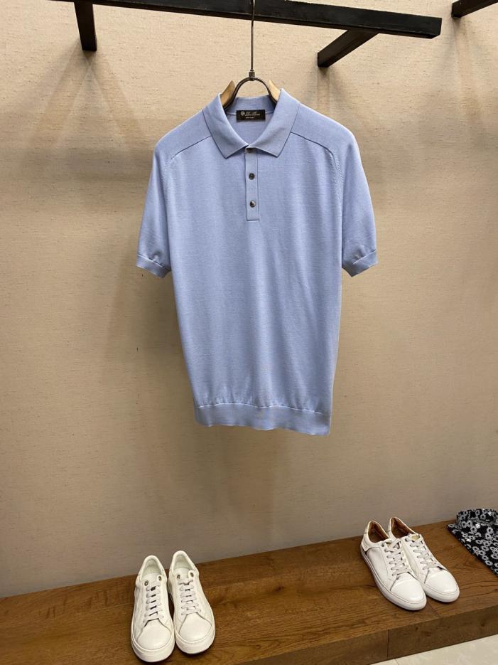designer,replica,clothing,fake,1:1,lv,luxury,high quality LP Custom woven and dyed silk + ultra-fine long-staple cotton yarn Saddle shoulder knitted Polo shirt (0BMK8) designer,replica,clothing,fake,1:1,lv,luxury,high quality LP Custom woven and dyed silk + ultra-fine long-staple cotton yarn Saddle shoulder knitted Polo shirt (0BMK8)
