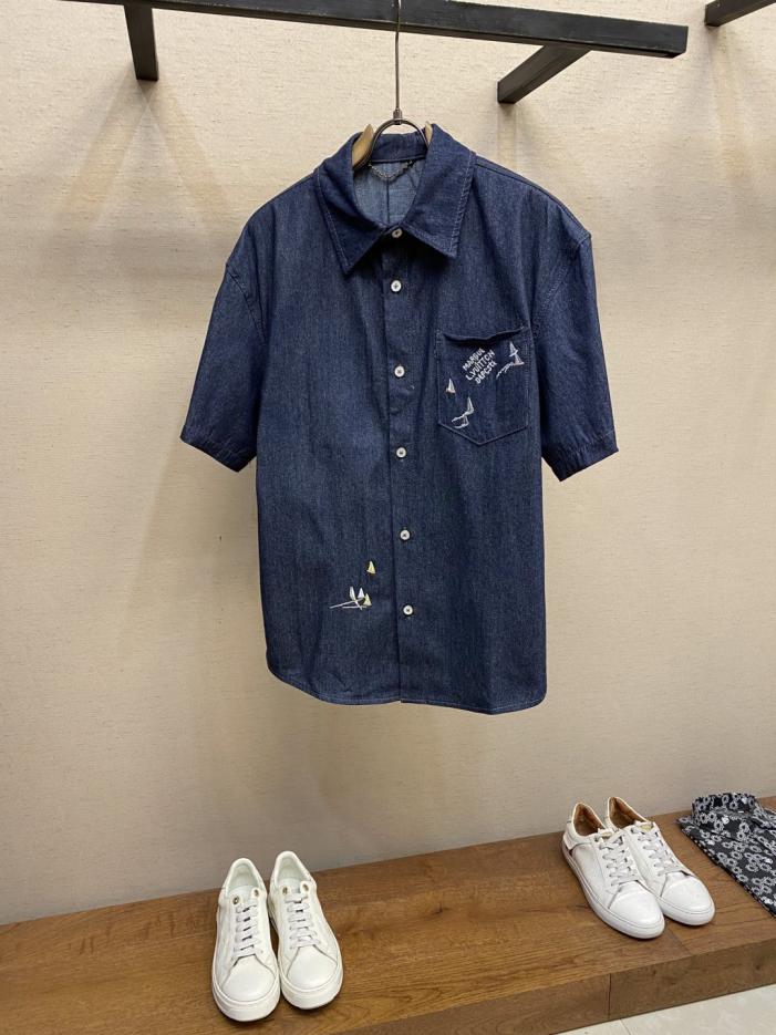 designer,replica,clothing,fake,1:1,lv,luxury,high quality LV sailboat letter embroidered denim shirt jacket (WI8ME) designer,replica,clothing,fake,1:1,lv,luxury,high quality LV sailboat letter embroidered denim shirt jacket (WI8ME)