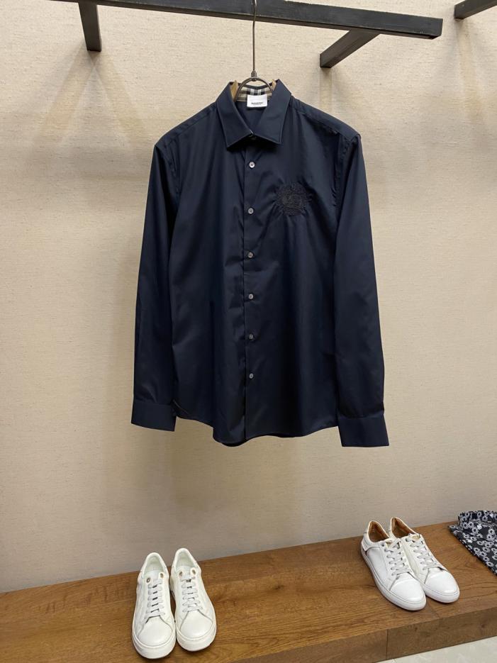 designer,replica,clothing,fake,1:1,lv,luxury,high quality Burberry solid color embroidered warhorse new product 80 double-strand cotton fabric logo embroidery small point collar business casual men’s high-end long-sleeved shirt (VHU0D) designer,replica,clothing,fake,1:1,lv,luxury,high quality Burberry solid color embroidered warhorse new product 80 double-strand cotton fabric logo embroidery small point collar business casual men’s high-end long-sleeved shirt (VHU0D)