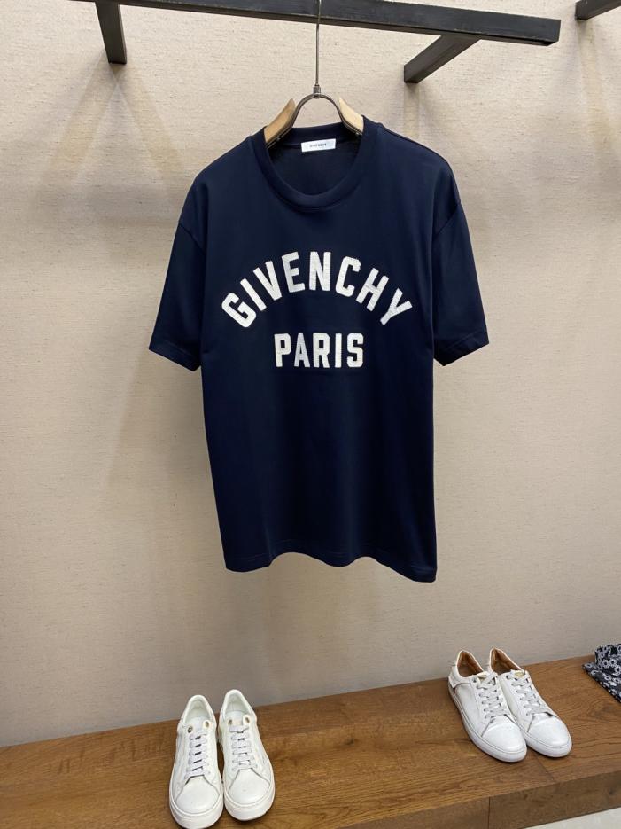 designer,replica,clothing,fake,1:1,lv,luxury,high quality Givenchy Lettering Embroidered Short Sleeve T-Shirt Unisex (PMTFE) designer,replica,clothing,fake,1:1,lv,luxury,high quality Givenchy Lettering Embroidered Short Sleeve T-Shirt Unisex (PMTFE)