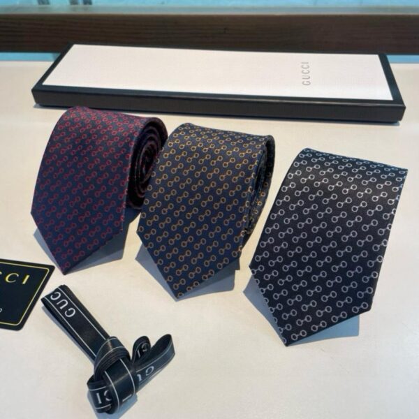 designer,replica,clothing,fake,1:1,lv,luxury,high quality Gucci New Men’s Tie (UME8G)