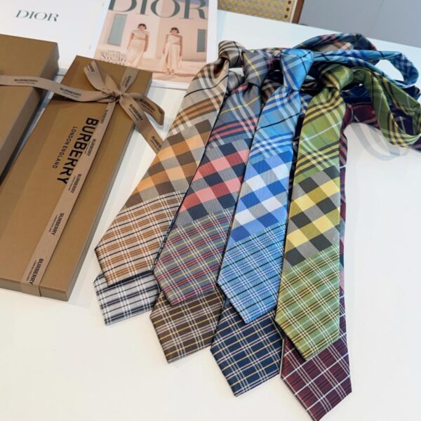 designer,replica,clothing,fake,1:1,lv,luxury,high quality Burberry counter synchronized tie (U9ECZ)