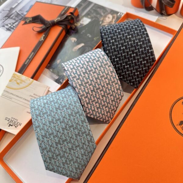 designer,replica,clothing,fake,1:1,lv,luxury,high quality Hermes Men’s New Printed Tie Series [Versatile Buckle Tie] (Z1784)