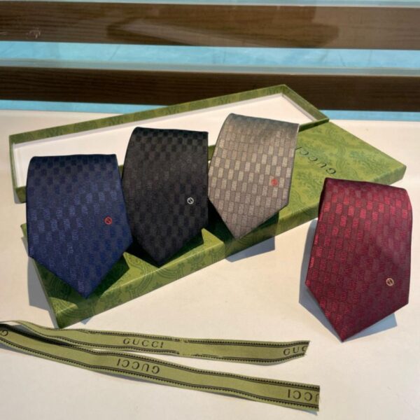 designer,replica,clothing,fake,1:1,lv,luxury,high quality Gucci counter new [GG logo print tie] men’s tie (MAEHT)