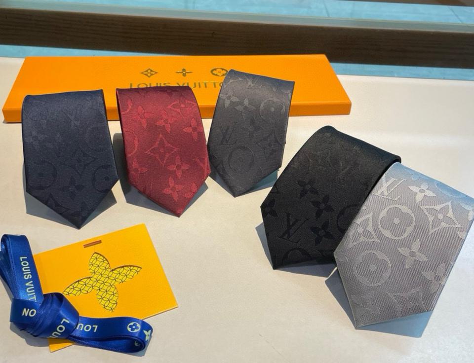 designer,replica,clothing,fake,1:1,lv,luxury,high quality LV Men’s Tie Collection Silk Diamonds V-Tie (2LZW8) designer,replica,clothing,fake,1:1,lv,luxury,high quality LV Men’s Tie Collection Silk Diamonds V-Tie (2LZW8)