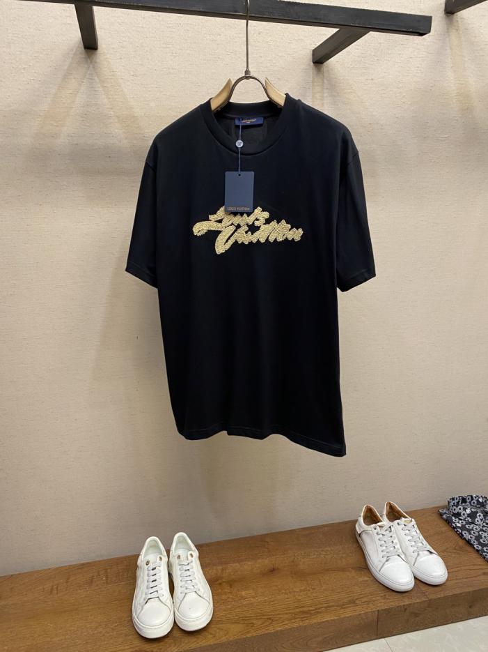 designer,replica,clothing,fake,1:1,lv,luxury,high quality LV LU Raffia Lettering Round Neck Short Sleeve (85A6Q) designer,replica,clothing,fake,1:1,lv,luxury,high quality LV LU Raffia Lettering Round Neck Short Sleeve (85A6Q)
