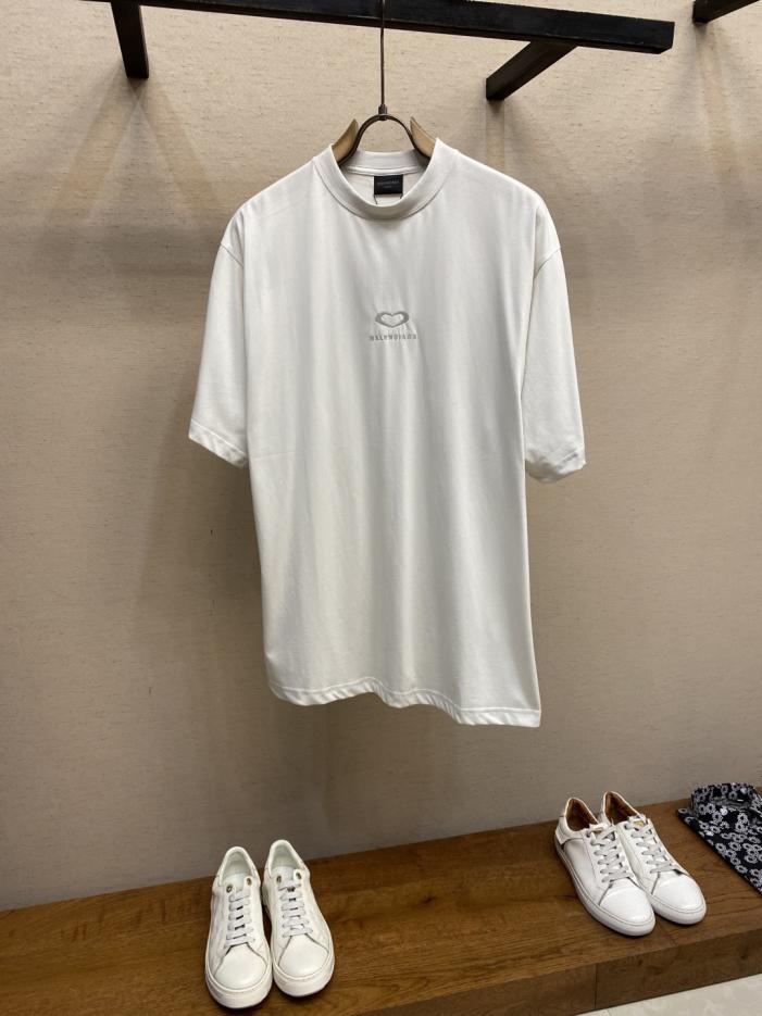 designer,replica,clothing,fake,1:1,lv,luxury,high quality Balenciaga Chinese Valentine’s Day Heart Pattern Round Neck Short Sleeve (UK8JN) designer,replica,clothing,fake,1:1,lv,luxury,high quality Balenciaga Chinese Valentine’s Day Heart Pattern Round Neck Short Sleeve (UK8JN)