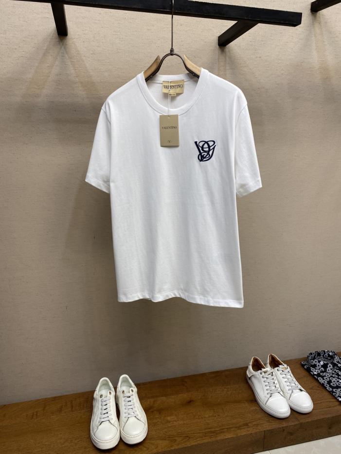 designer,replica,clothing,fake,1:1,lv,luxury,high quality Valentino Early Fall Collection VG 3D Embroidered Cotton T-Shirt (MRVF8) designer,replica,clothing,fake,1:1,lv,luxury,high quality Valentino Early Fall Collection VG 3D Embroidered Cotton T-Shirt (MRVF8)