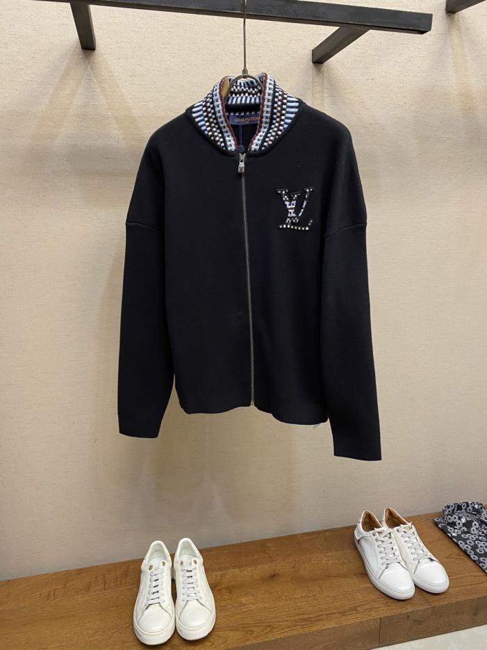 designer,replica,clothing,fake,1:1,lv,luxury,high quality LV LOGO embroidered knitted flight jacket (9QEF7) designer,replica,clothing,fake,1:1,lv,luxury,high quality LV LOGO embroidered knitted flight jacket (9QEF7)