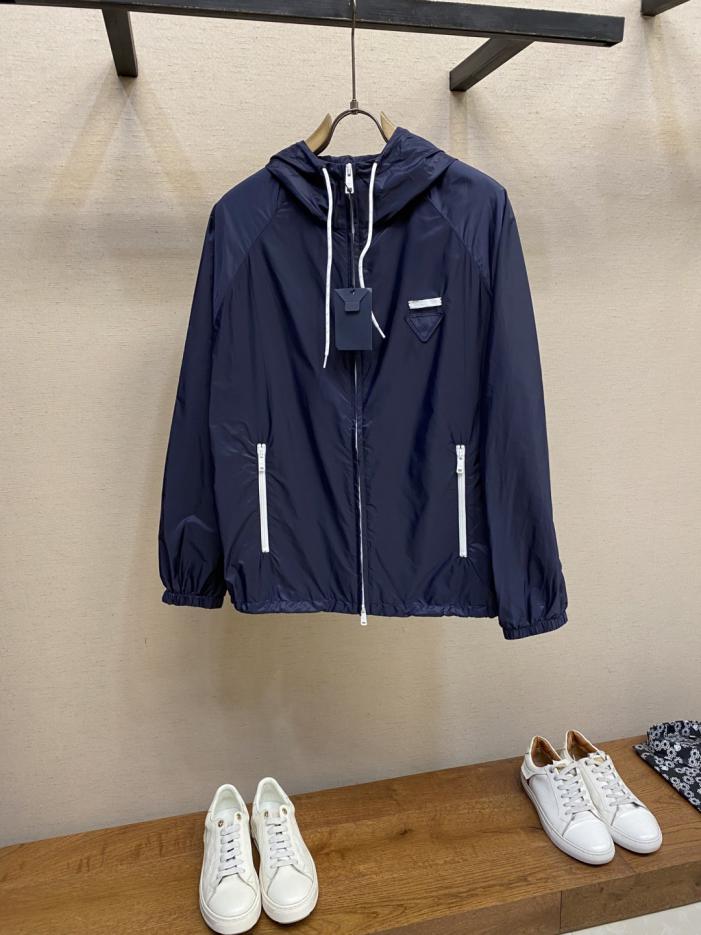 designer,replica,clothing,fake,1:1,lv,luxury,high quality Prada recycled nylon hooded jacket (AQ1U3) designer,replica,clothing,fake,1:1,lv,luxury,high quality Prada recycled nylon hooded jacket (AQ1U3)