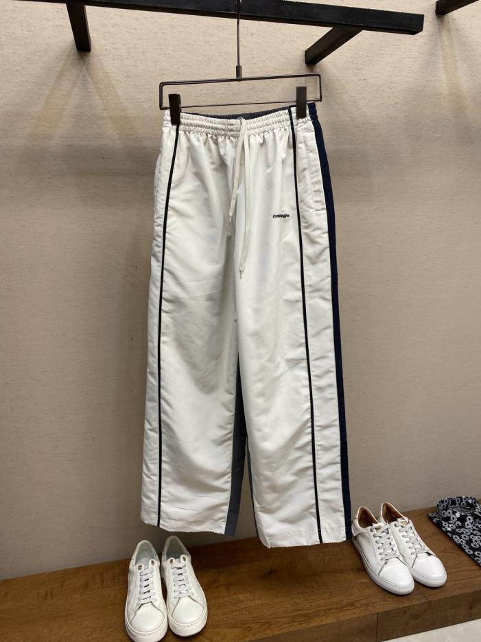 designer,replica,clothing,fake,1:1,lv,luxury,high quality Balenciaga contrast color stitching trousers three-proof jacket fabric (WRDZN) designer,replica,clothing,fake,1:1,lv,luxury,high quality Balenciaga contrast color stitching trousers three-proof jacket fabric (WRDZN)