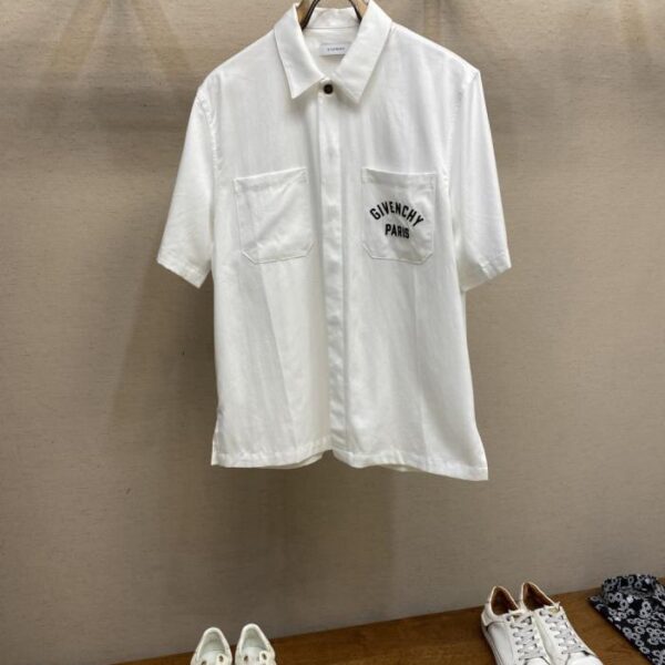 designer,replica,clothing,fake,1:1,lv,luxury,high quality Givenchy Pocket Embroidered Logo Shirt (XSILV)