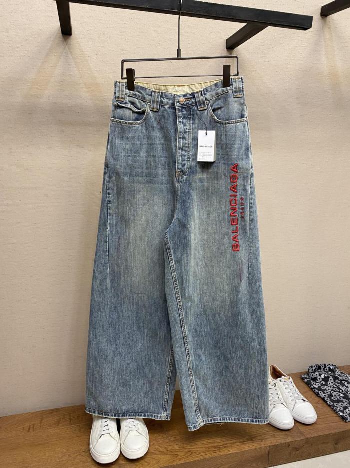 designer,replica,clothing,fake,1:1,lv,luxury,high quality Balenciaga BA red lettering embroidered denim trousers (XSOXE) designer,replica,clothing,fake,1:1,lv,luxury,high quality Balenciaga BA red lettering embroidered denim trousers (XSOXE)