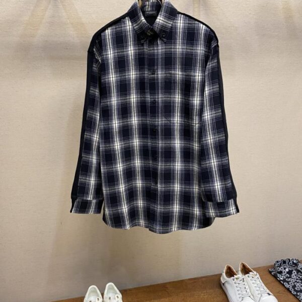 designer,replica,clothing,fake,1:1,lv,luxury,high quality Balenciaga New Arrivals – HOODIE Black and Grey Plaid Flannel Panelled Casual Shirt (MWH9W)
