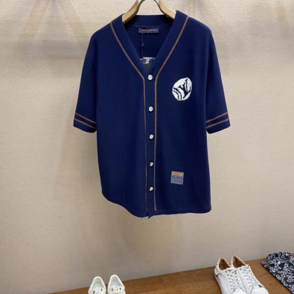 designer,replica,clothing,fake,1:1,lv,luxury,high quality Louis Vuitton Men’s Nigo Collaboration Embroidered Cotton Short-Sleeved Knit Baseball Shirt (9VMSZ)