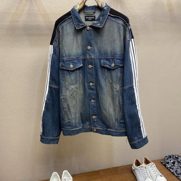 designer,replica,clothing,fake,1:1,lv,luxury,high quality Balenciaga new five-bar distressed patchwork denim jacket (684H5)
