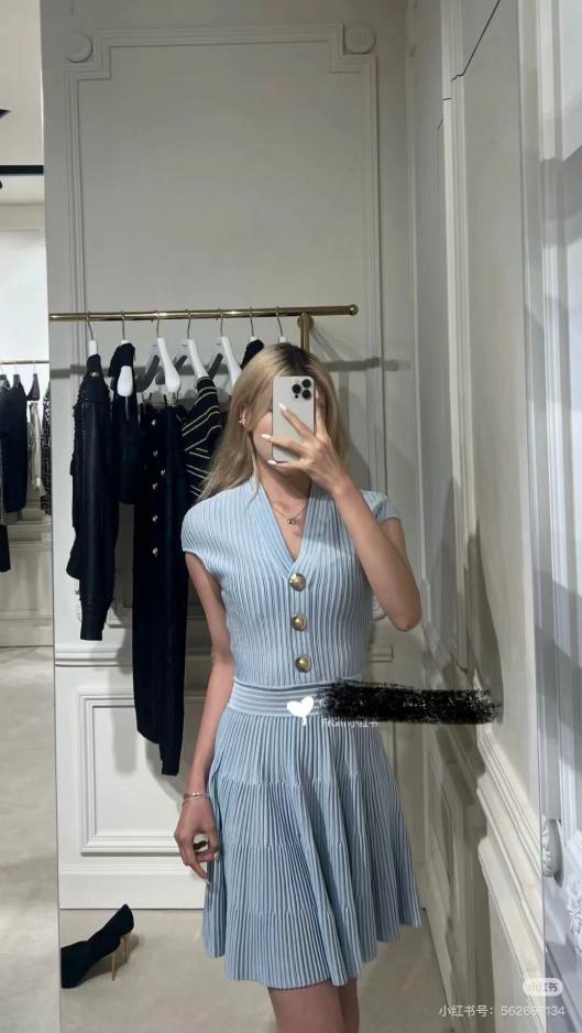 designer,replica,clothing,fake,1:1,lv,luxury,high quality Balmain New Heavy Knit V-Neck Sleeveless Dress Blue (11WH6) designer,replica,clothing,fake,1:1,lv,luxury,high quality Balmain New Heavy Knit V-Neck Sleeveless Dress Blue (11WH6)