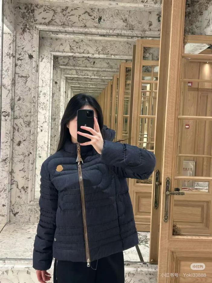 designer,replica,clothing,fake,1:1,lv,luxury,high quality Moncler’s new stand-up collar denim down jacket (I8D6J) from the early autumn/winter collection designer,replica,clothing,fake,1:1,lv,luxury,high quality Moncler’s new stand-up collar denim down jacket (I8D6J) from the early autumn/winter collection