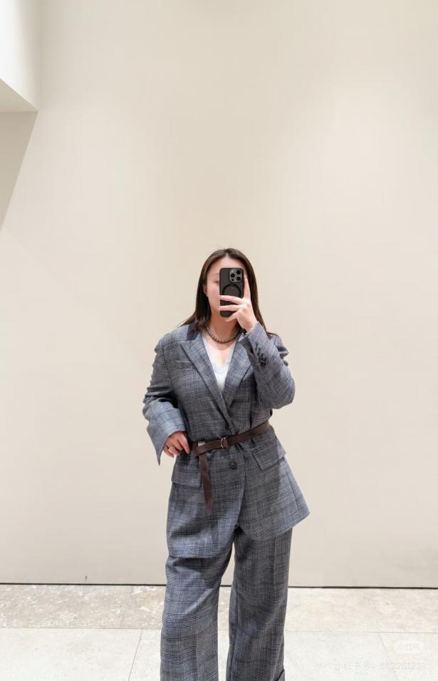 designer,replica,clothing,fake,1:1,lv,luxury,high quality Bc autumn and winter latest gray blue plaid suit jacket (VTC4U) designer,replica,clothing,fake,1:1,lv,luxury,high quality Bc autumn and winter latest gray blue plaid suit jacket (VTC4U)