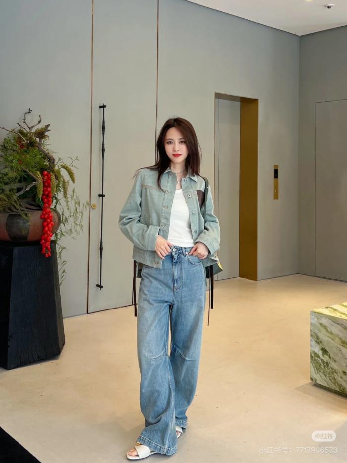 designer,replica,clothing,fake,1:1,lv,luxury,high quality Loewe’s latest early autumn casual and fashionable denim suit 💚loose lapel denim jacket (86JKP) designer,replica,clothing,fake,1:1,lv,luxury,high quality Loewe’s latest early autumn casual and fashionable denim suit 💚loose lapel denim jacket (86JKP)