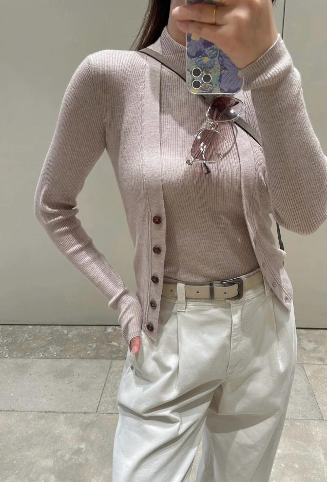 designer,replica,clothing,fake,1:1,lv,luxury,high quality Bc — The latest autumn and winter old money style outfit with high intelligence and elegant temperament. Half turtleneck vest cardigan two-piece set 🤍Sleeveless stand-up collar vest + V-neck cardigan (WDF3O) designer,replica,clothing,fake,1:1,lv,luxury,high quality Bc — The latest autumn and winter old money style outfit with high intelligence and elegant temperament. Half turtleneck vest cardigan two-piece set 🤍Sleeveless stand-up collar vest + V-neck cardigan (WDF3O)
