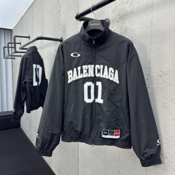 designer,replica,clothing,fake,1:1,lv,luxury,high quality Balenciaga No. 10 football sports jacket (Z13KA)