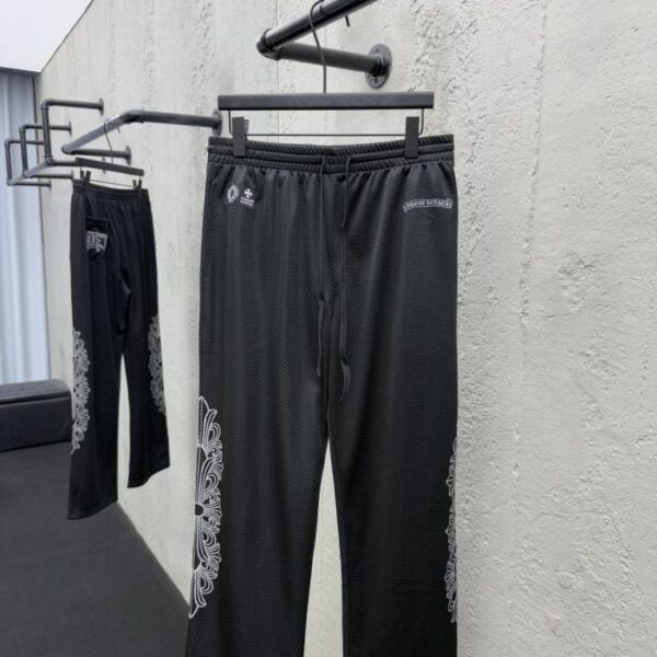 designer,replica,clothing,fake,1:1,lv,luxury,high quality Chrome Hearts Hockey Collection Cross Sanskrit Print Straight-Leg Pants (Y0D77)