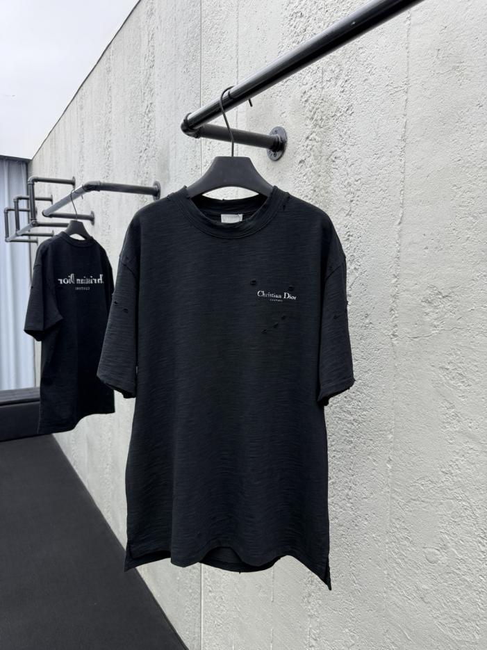 designer,replica,clothing,fake,1:1,lv,luxury,high quality Dior ripped letter print T-shirt (AK9OH) designer,replica,clothing,fake,1:1,lv,luxury,high quality Dior ripped letter print T-shirt (AK9OH)