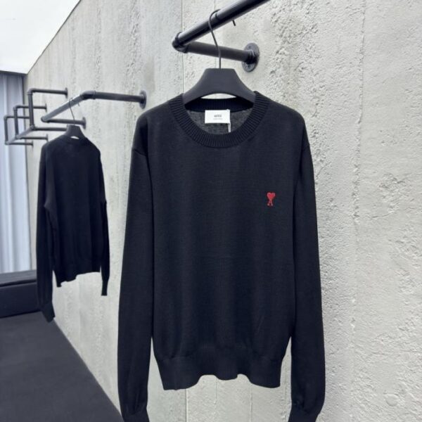 designer,replica,clothing,fake,1:1,lv,luxury,high quality Ami Paris Heart Embroidered Knit Cardigan (IUZ73)