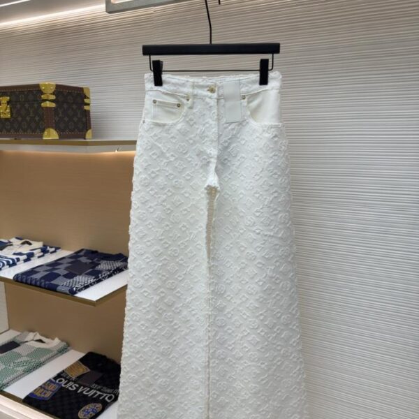 designer,replica,clothing,fake,1:1,lv,luxury,high quality LOUIS VUITTON Monogram 3D Embossed Jacquard Jeans (1K10H)