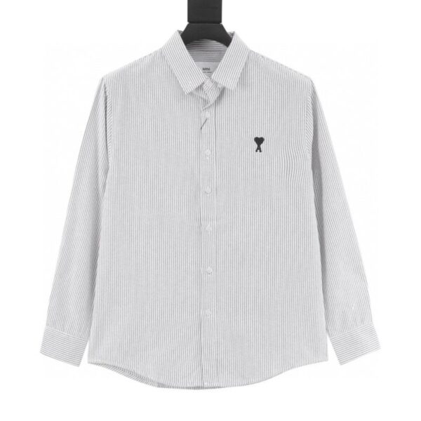 designer,replica,clothing,fake,1:1,lv,luxury,high quality AMI Paris Autumn and Winter Black Classic Small Heart Embroidery on the Chest Casual Cotton Solid Color Long Sleeve Oxford Shirt (8068)