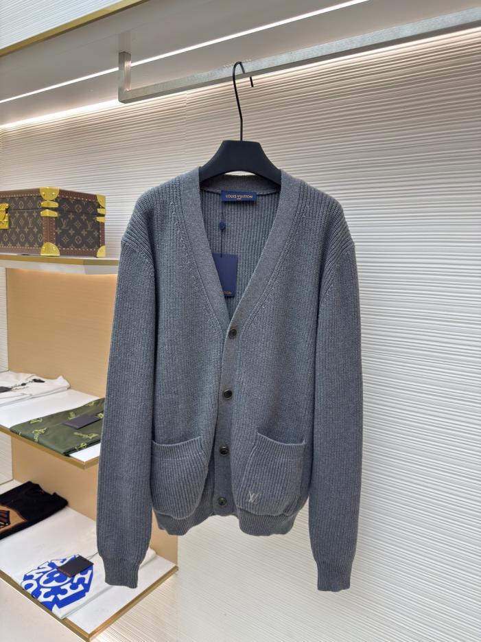 designer,replica,clothing,fake,1:1,lv,luxury,high quality LOUIS VUITTON Pocket embroidered knitted cardigan (8XBOO) designer,replica,clothing,fake,1:1,lv,luxury,high quality LOUIS VUITTON Pocket embroidered knitted cardigan (8XBOO)