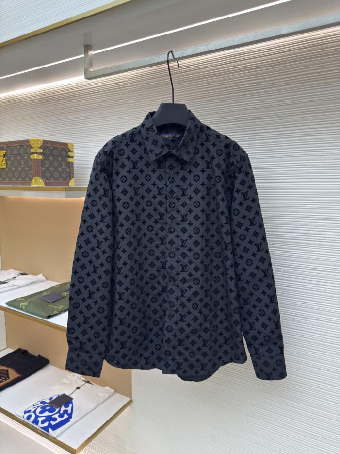 designer,replica,clothing,fake,1:1,lv,luxury,high quality LOUIS VUITTON Flocked Long Sleeve Shirt (M87K5) designer,replica,clothing,fake,1:1,lv,luxury,high quality LOUIS VUITTON Flocked Long Sleeve Shirt (M87K5)