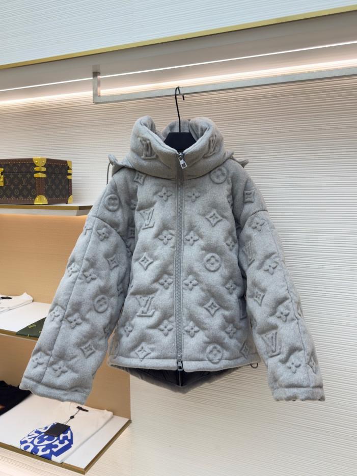 designer,replica,clothing,fake,1:1,lv,luxury,high quality LOUIS VUITTON Monogram Embossed Down Jacket (48ZAW) designer,replica,clothing,fake,1:1,lv,luxury,high quality LOUIS VUITTON Monogram Embossed Down Jacket (48ZAW)