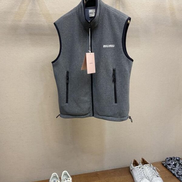 designer,replica,clothing,fake,1:1,lv,luxury,high quality MiuMiu polar fleece embroidered logo and lettering vest
