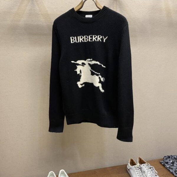 designer,replica,clothing,fake,1:1,lv,luxury,high quality Burberry BURBERRY Equestrian Knight Logo Cashmere Blend Sweater